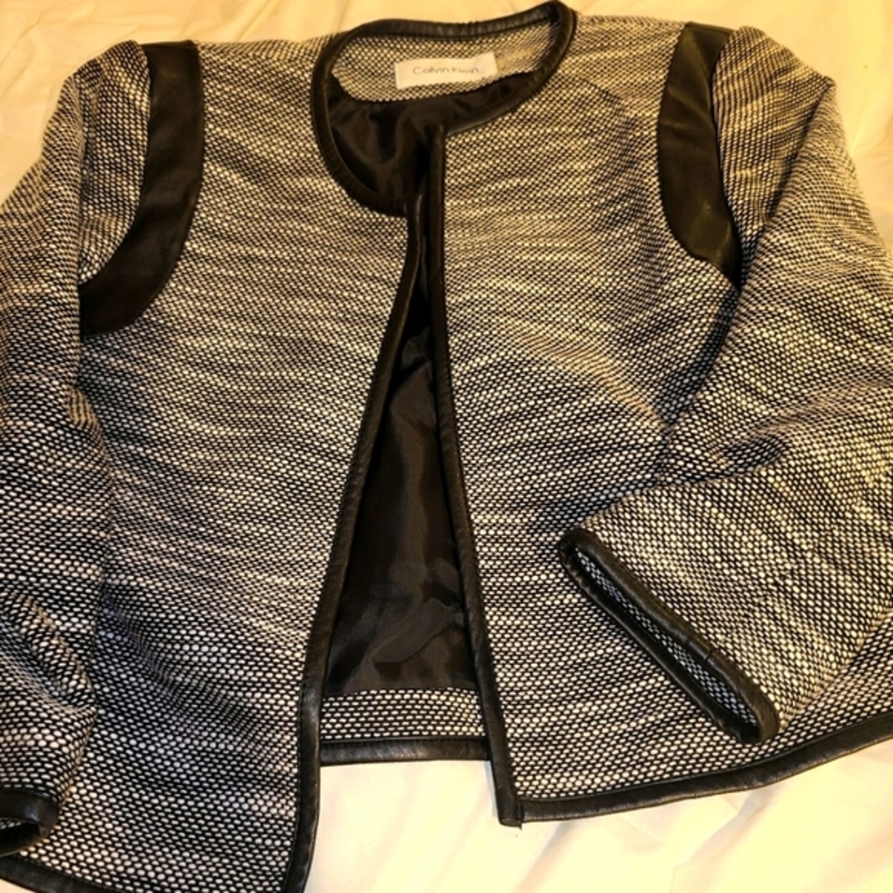 Cropped Blazer
